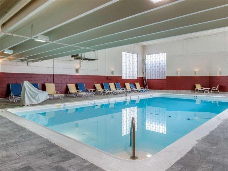 Hawthorn Extended Stay By Wyndham צ'יימברסבורג מראה חיצוני תמונה