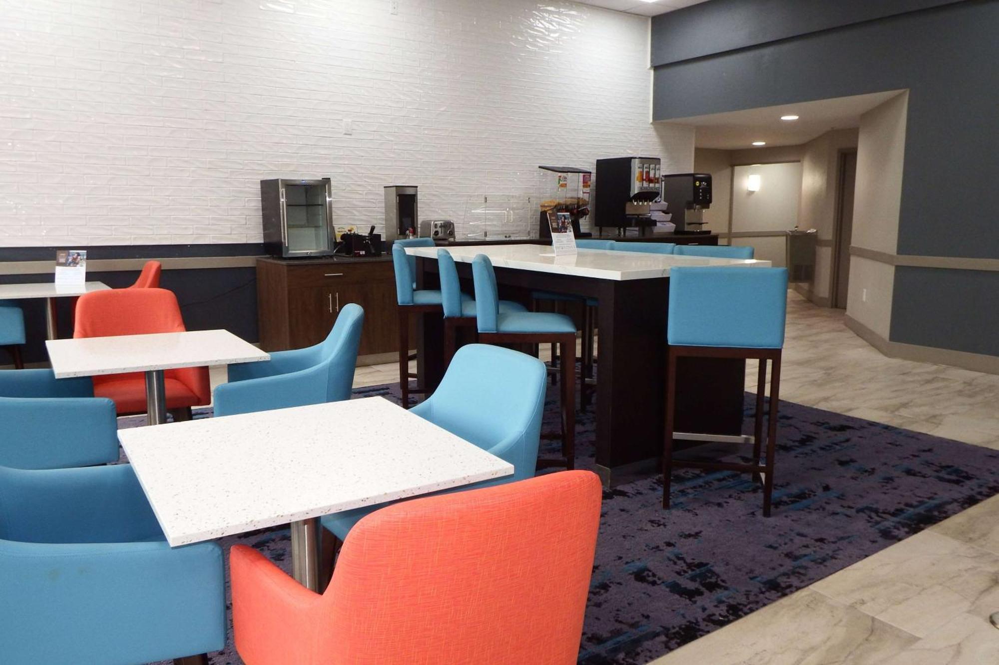 Hawthorn Extended Stay By Wyndham צ'יימברסבורג מראה חיצוני תמונה