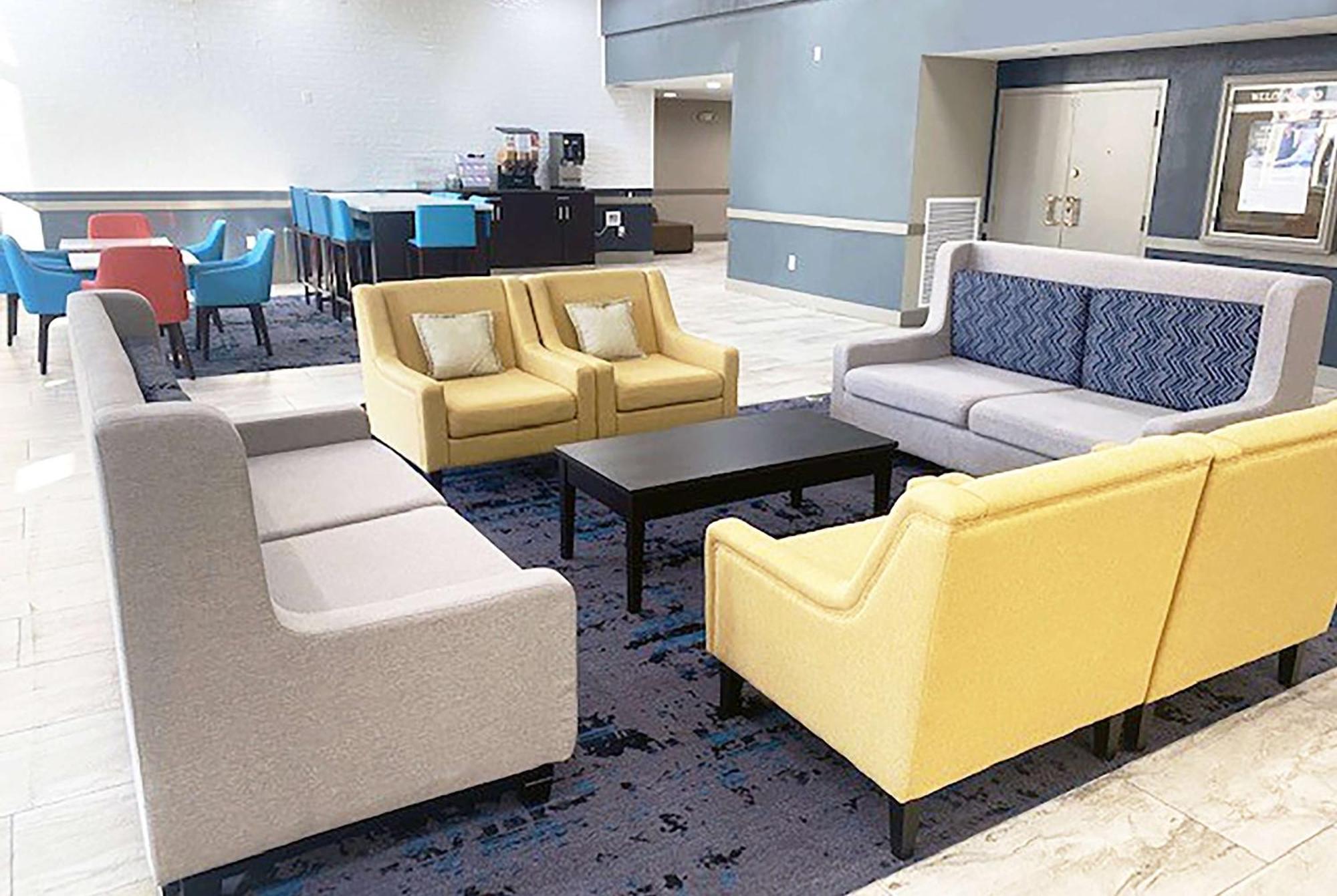 Hawthorn Extended Stay By Wyndham צ'יימברסבורג מראה חיצוני תמונה