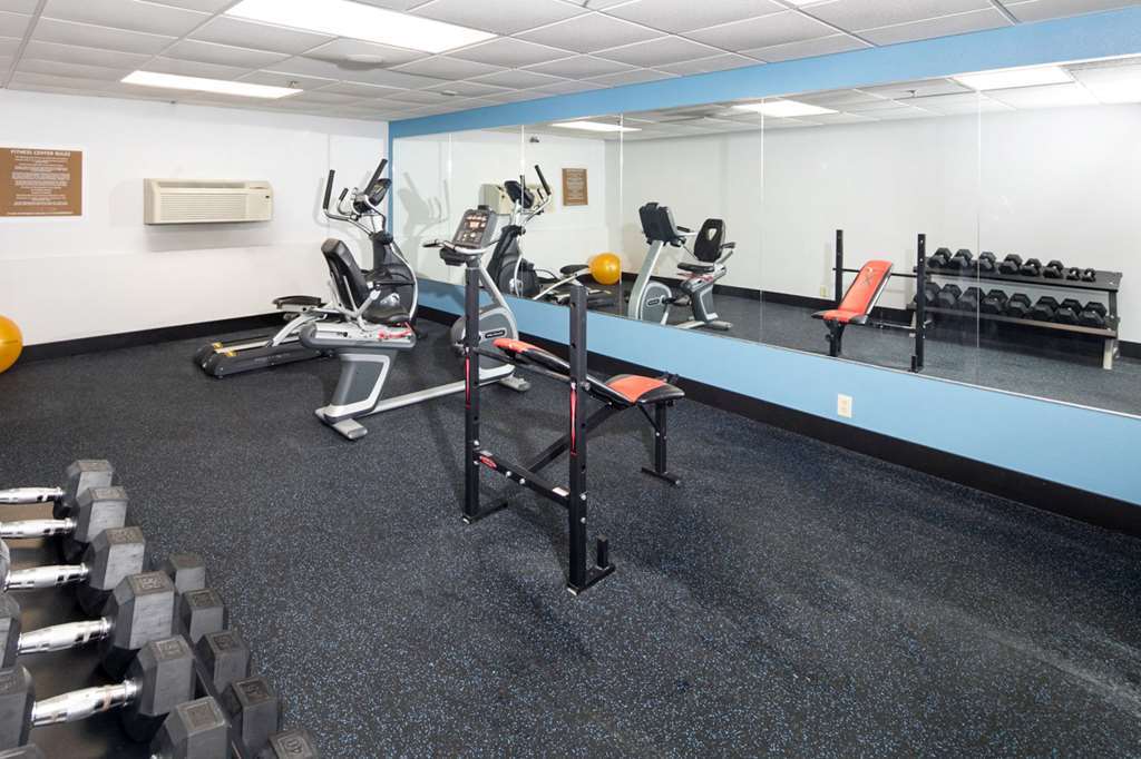 Hawthorn Extended Stay By Wyndham צ'יימברסבורג מתקנים תמונה
